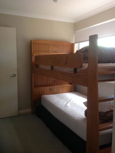 Waterside Canal Dreams - Newcastle Accommodation 22
