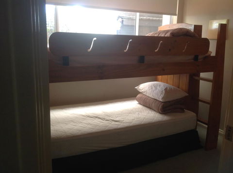 Waterside Canal Dreams - Newcastle Accommodation 23