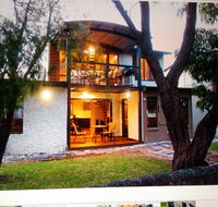 Dunsborough Luxury Villa - Newcastle Accommodation