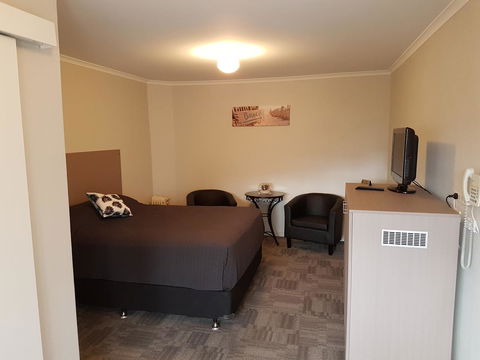 Mandurah Foreshore Motel - New Castle Tourism 8