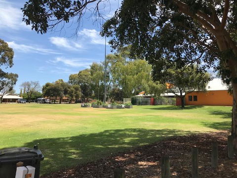 Gerring Court With Free 1 Car Bay Parking - Newcastle Accommodation 23