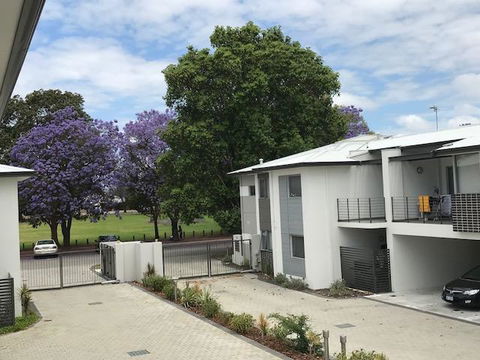 Gerring Court With Free 1 Car Bay Parking - Newcastle Accommodation 19