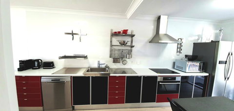 West Beach Lagoon 211 â€“ Great Views - Newcastle Accommodation 4
