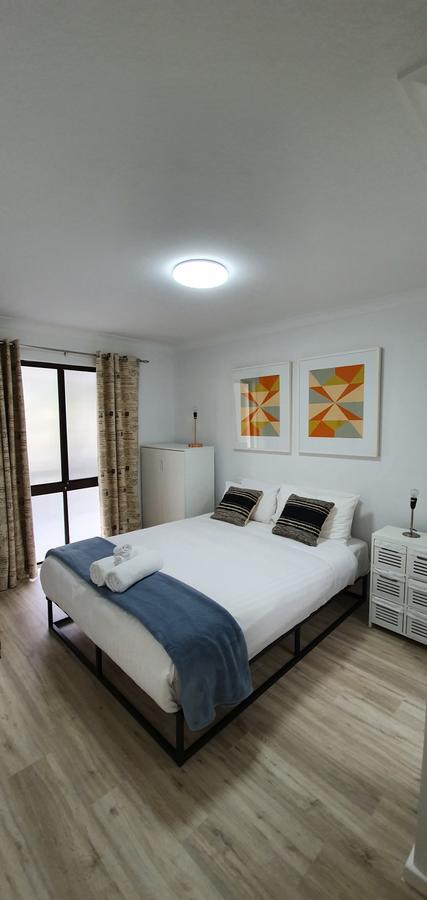 West Beach Lagoon 211 â€“ Great Views - Newcastle Accommodation 9