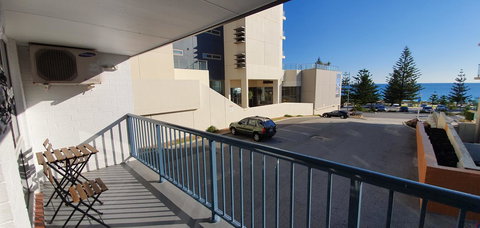West Beach Lagoon 211 â€“ Great Views - Newcastle Accommodation 15