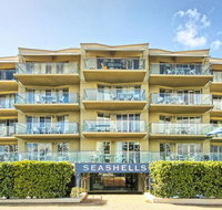 The White Pearl Penthouse - Newcastle Accommodation