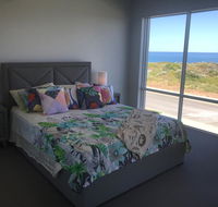 Beach House at SeaScapes.. - Newcastle Accommodation