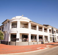 Cottesloe Beach Hotel - Newcastle Accommodation