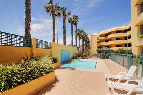 Sandcastles At The Beach Outstanding Location! - Newcastle Accommodation 20