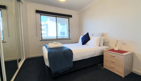 Sandcastles At The Beach Outstanding Location! - Newcastle Accommodation 5