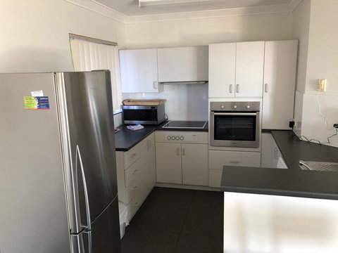 Sandcastles At The Beach Outstanding Location! - Newcastle Accommodation 16