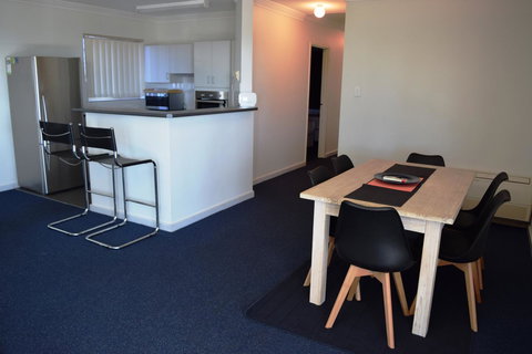 Sandcastles At The Beach Outstanding Location! - Newcastle Accommodation 13