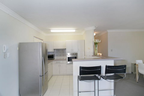 Sandcastles At The Beach Outstanding Location! - Newcastle Accommodation 17