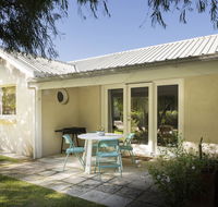 Whitesands Holiday Villas - Newcastle Accommodation