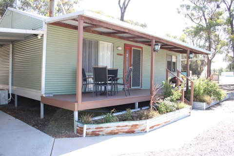 Kendenup Cottages And Lodge - Newcastle Accommodation 32