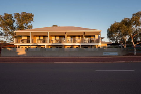 Latitude20 Searipple Rd - Newcastle Accommodation 12