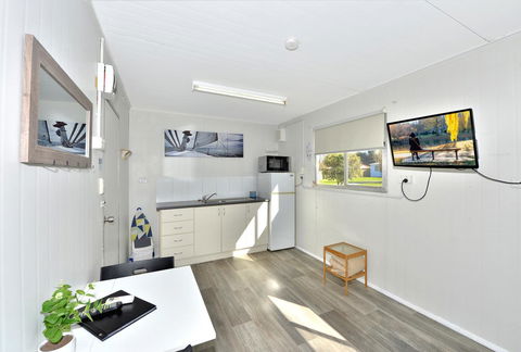 Mandurah Coastal Holiday Park - Newcastle Accommodation 2