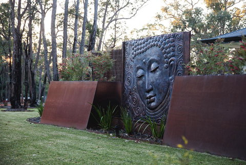 Amaroo Retreat & Spa - Newcastle Accommodation 9