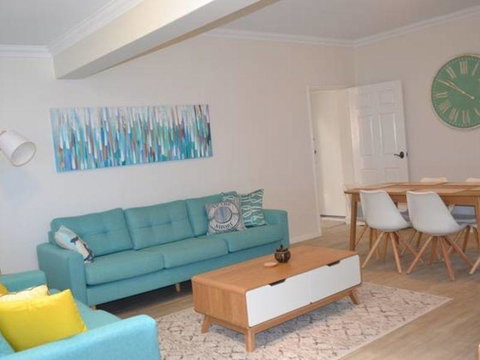 Caravel Beach House Mandurah - New Castle Tourism 25
