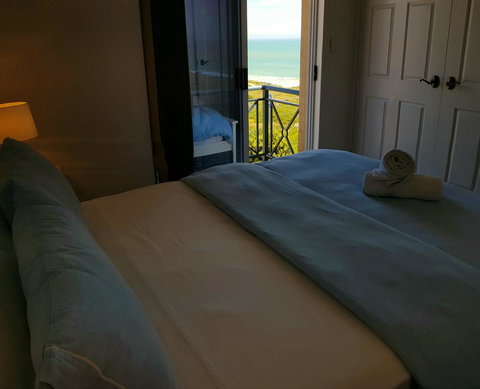 Caravel Beach House Mandurah - New Castle Tourism 14