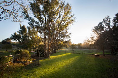 Historic Oakhill House Entire Estate - Newcastle Accommodation 6
