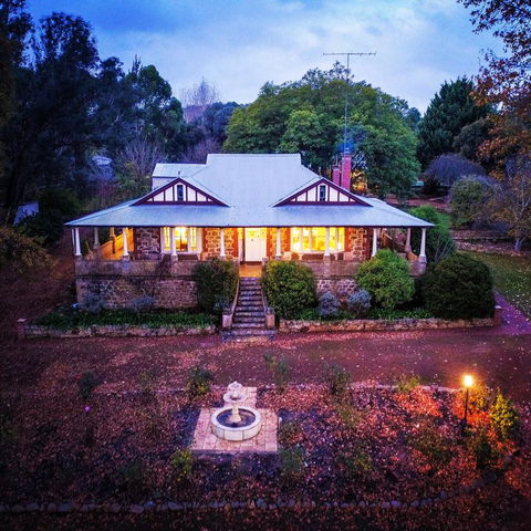 Historic Oakhill House Entire Estate - Newcastle Accommodation 0