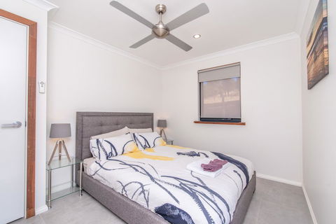 'Bindoon Valley Escape' Cottage - New Castle Tourism 3