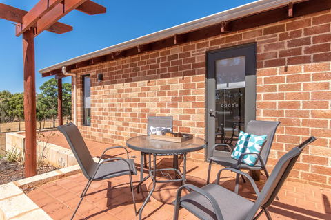 'Bindoon Valley Escape' Cottage - New Castle Tourism 8