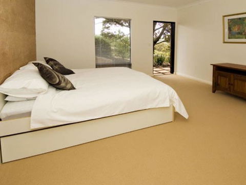 Arum - Close To The Margaret River - Newcastle Accommodation 23