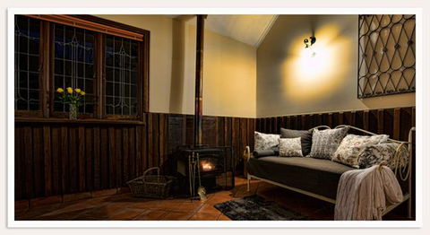 Oak Tree Barn Bridgetown - Newcastle Accommodation 13