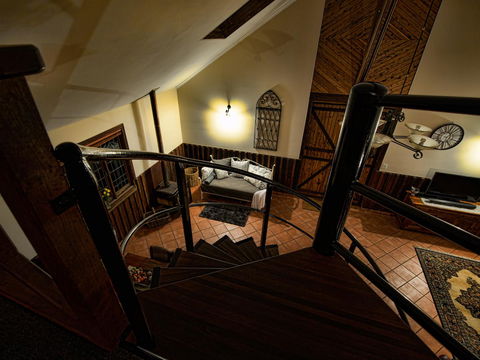 Oak Tree Barn Bridgetown - Newcastle Accommodation 0