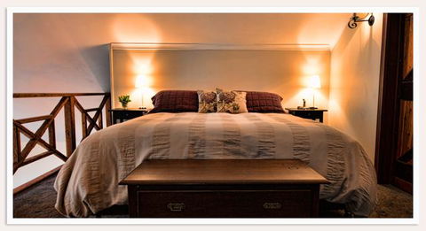 Oak Tree Barn Bridgetown - Newcastle Accommodation 15