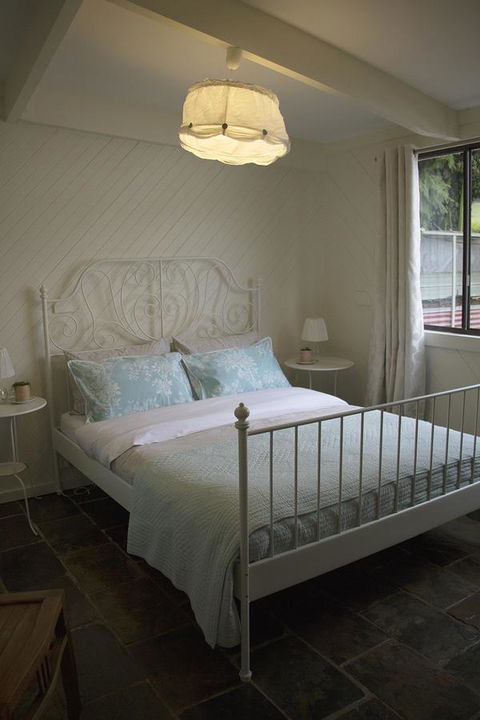 Bickley Valley Cottage - New Castle Tourism 2