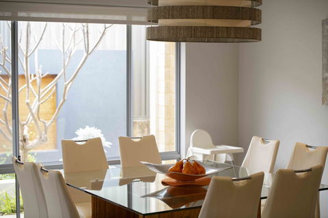 Magnificent Beach Retreat - New Castle Tourism 30