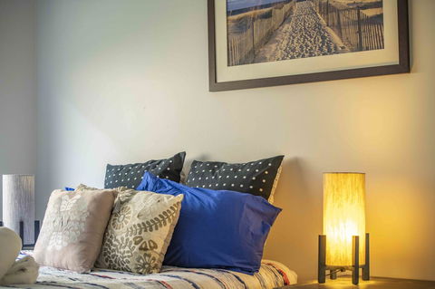 Magnificent Beach Retreat - New Castle Tourism 17