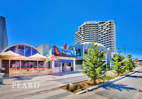 Scarborough Beach, Perth - Sun & Surf Villa - Newcastle Accommodation 7