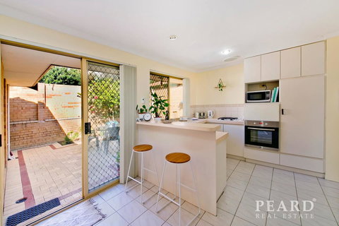 Scarborough Beach, Perth - Sun & Surf Villa - Newcastle Accommodation 27