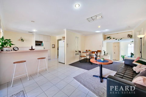 Scarborough Beach, Perth - Sun & Surf Villa - Newcastle Accommodation 13