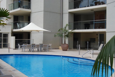 Absolute Beachfront Scarborough - Newcastle Accommodation 8