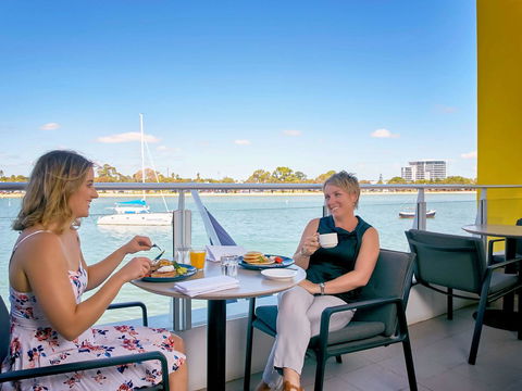 The Sebel Mandurah - Newcastle Accommodation 21