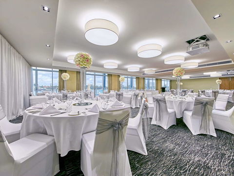 The Sebel Mandurah - Newcastle Accommodation 24