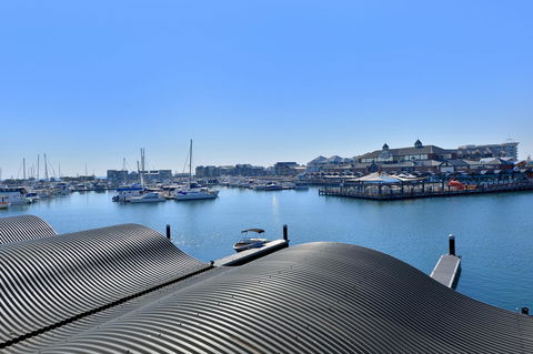 Dolphin Quay Apartments - Newcastle Accommodation 6