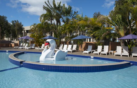 Kalbarri Beach Resort - New Castle Tourism 8