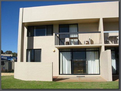 Kalbarri Beach Resort - New Castle Tourism 22