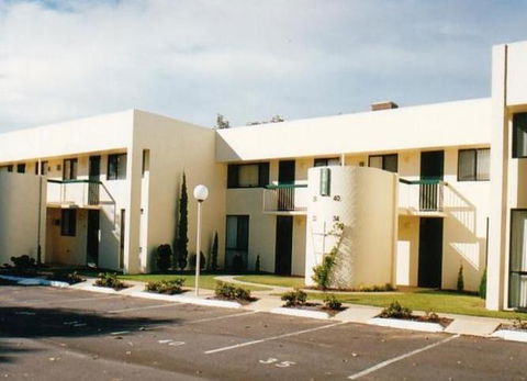 Kalbarri Beach Resort - New Castle Tourism 1