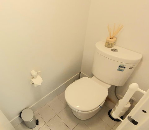 Sandcastles Beachfront Luxury Retreat Apartment - Newcastle Accommodation 18