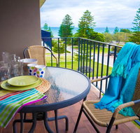 Cottesloe Sea Bliss Apartment - Newcastle Accommodation