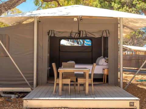 Discovery Resorts - Rottnest Island - New Castle Tourism 17
