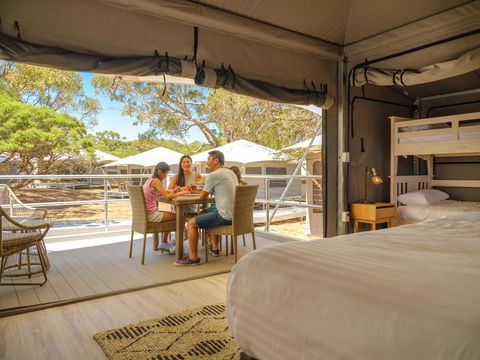 Discovery Resorts - Rottnest Island - New Castle Tourism 5