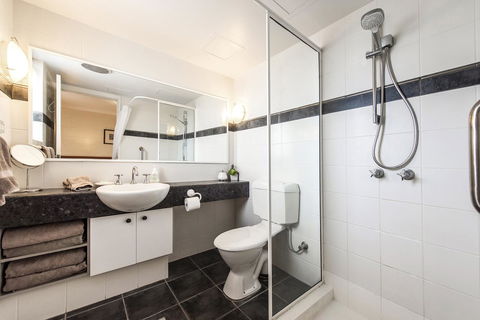 Subiaco Village 18 - New Castle Tourism 15